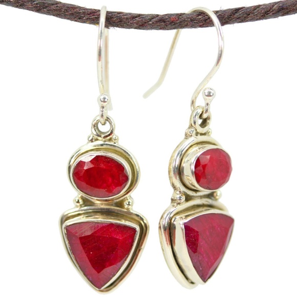 Trillion and Oval Cut Natural Indian Ruby Earrings - Picture 2 of 2